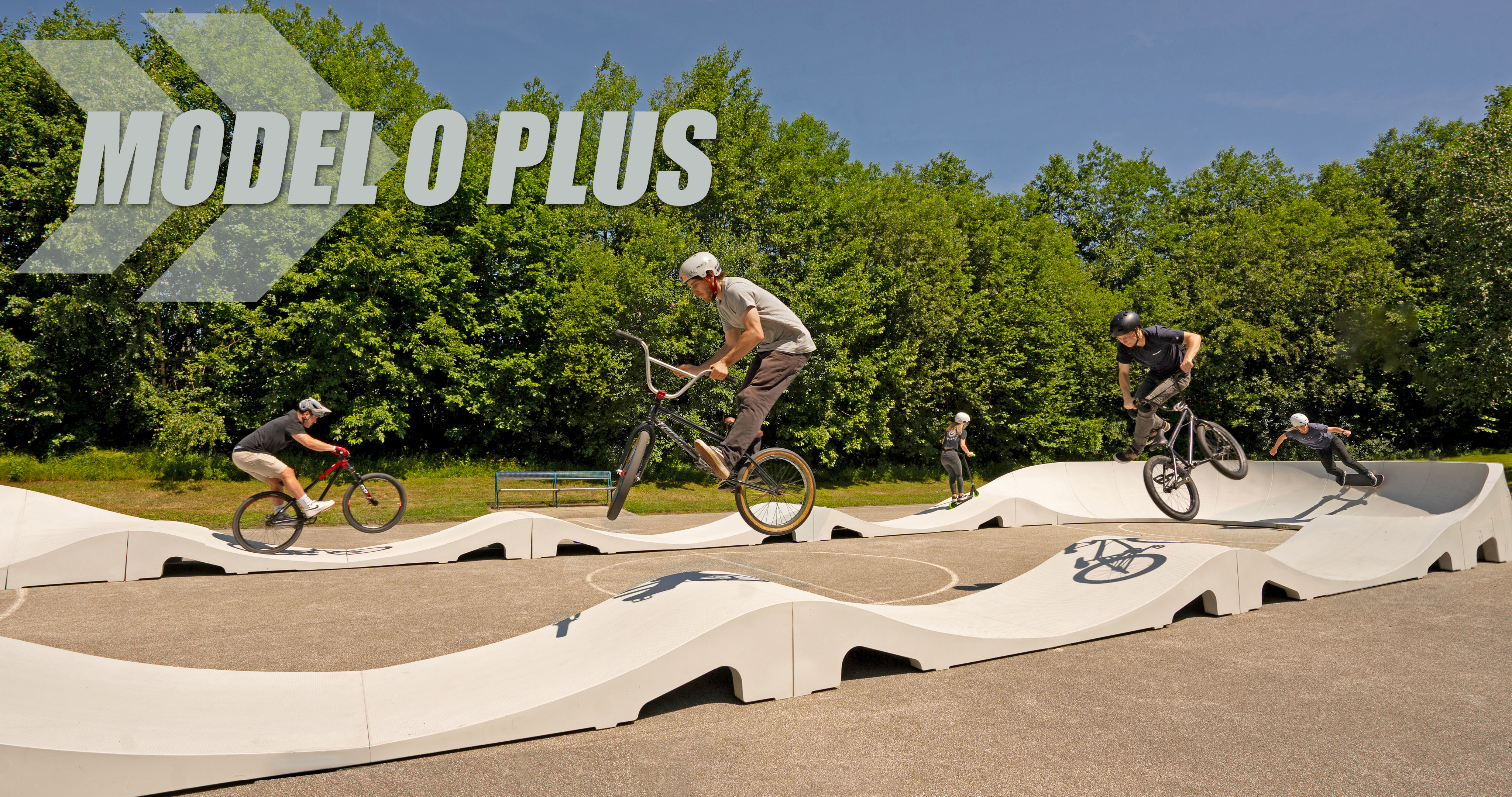 RQ_Fertig_Pumptrack_Website_Header_4096px_MID_MODEL_O_PLUS_1 RadQuartier Ramps Modularer Mobiler Fertig Pumptrack Model O Plus