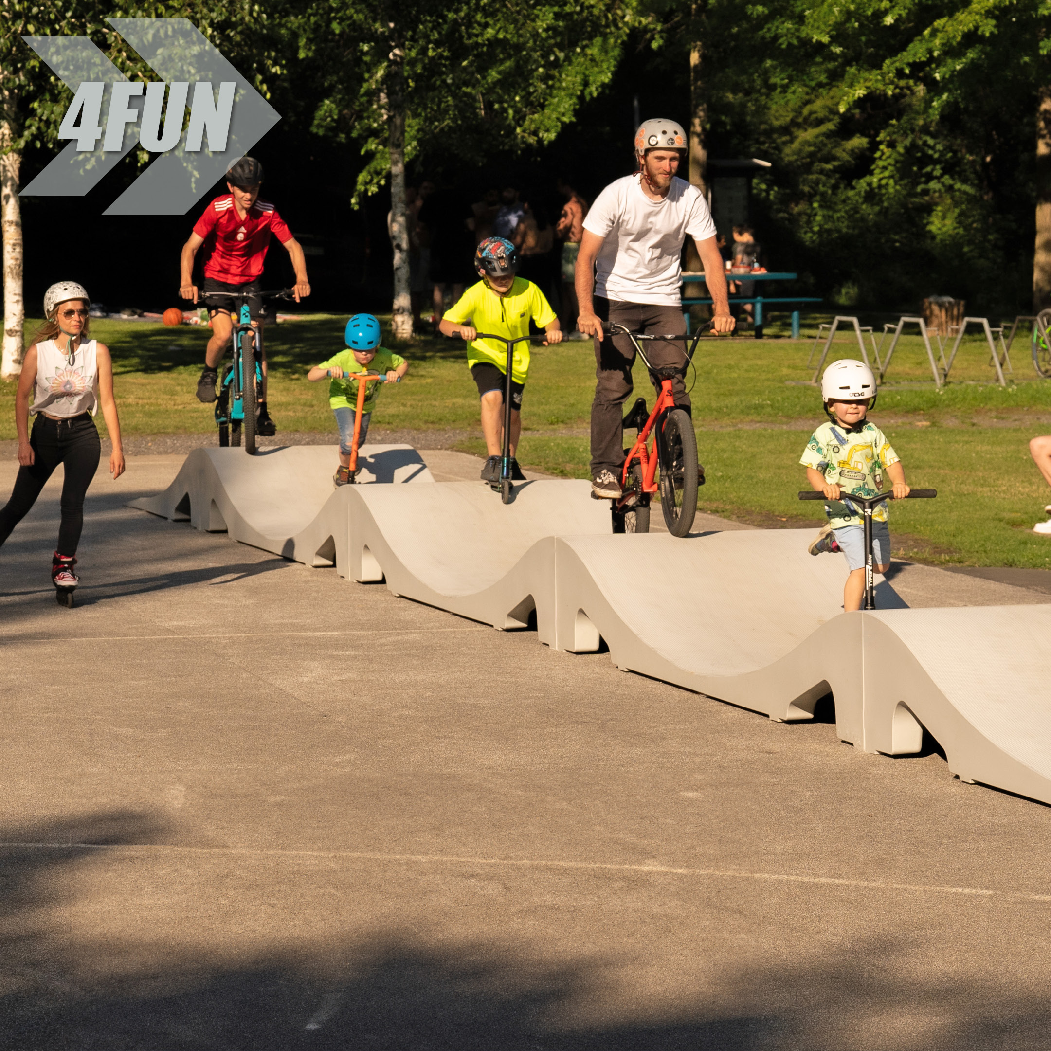 RadQuartier Parks Fertig Pumptrack 4 Fun Mobiler Modularer Pumptrack