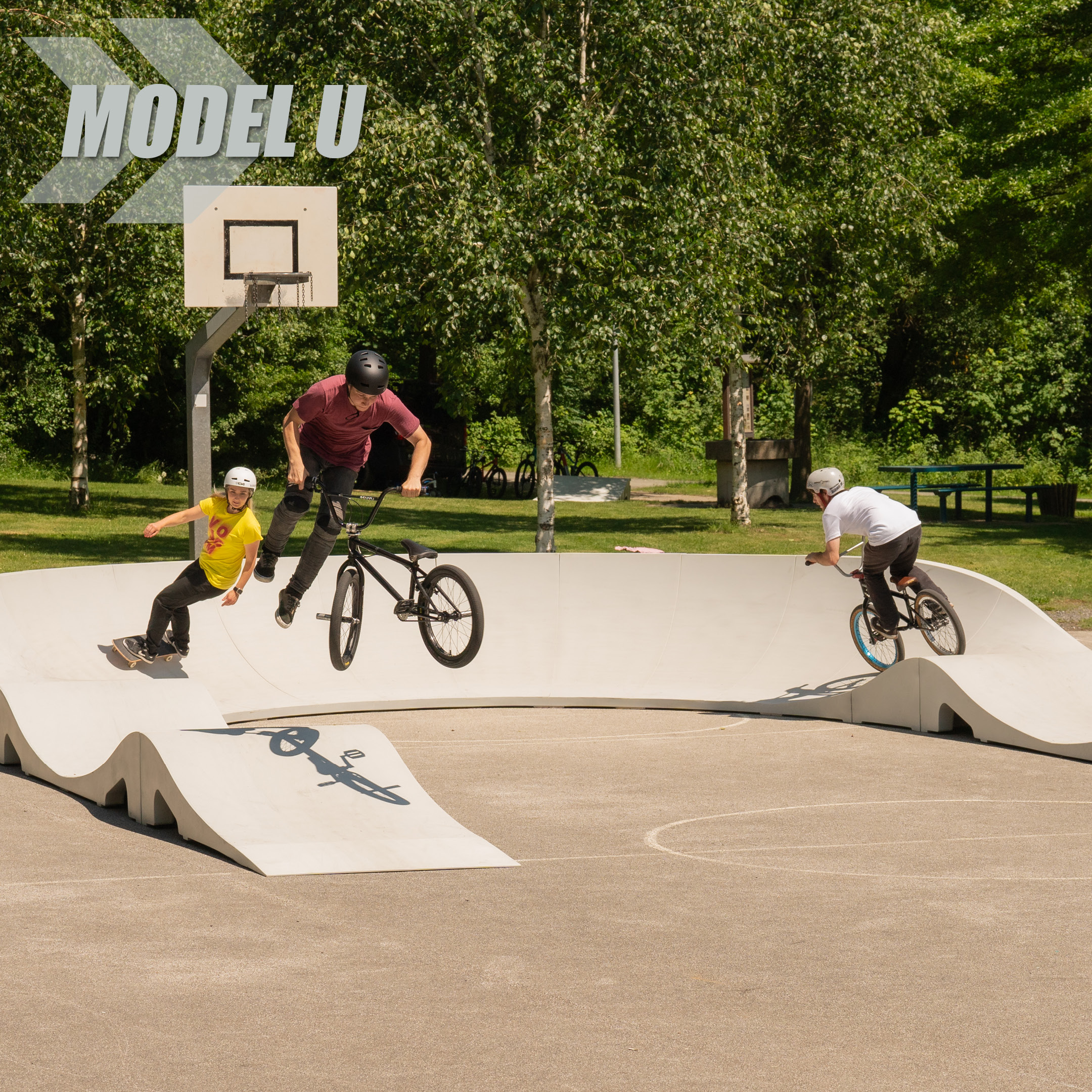 RadQuartier Parks Fertig Pumptrack Model U Mobiler Modularer Pumptrack